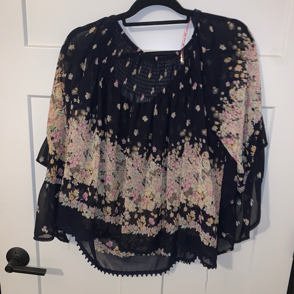 Flying Tomato Sheer Floral Blouse - Picture 2 of 2